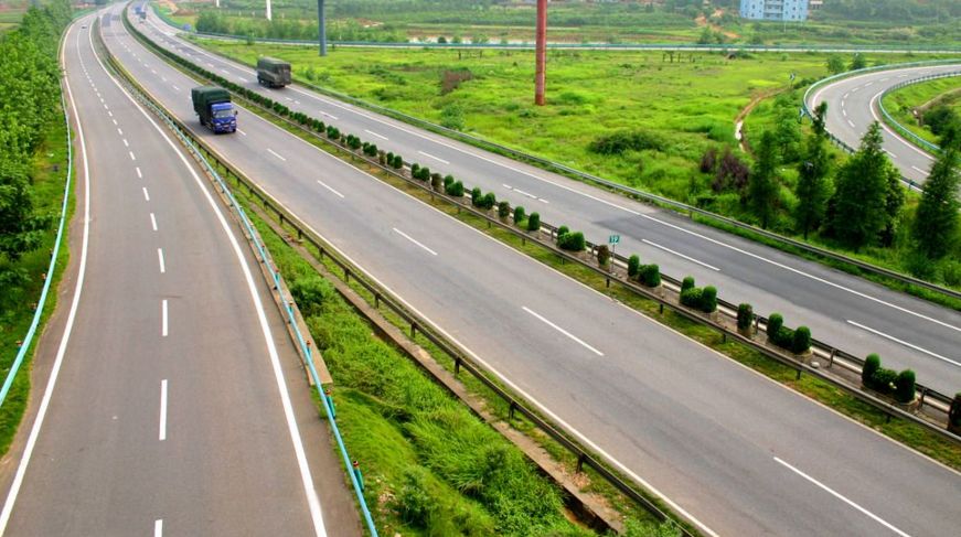 阜阳公路实时路况查询（日期标注），简洁明了，包含了关键信息，符合百度收录标准，字数在要求的范围内。